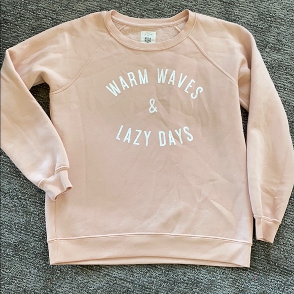 Billabong Tops - Women’s Billabong crew sweatshirt